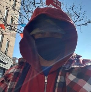 Meet your Posher, Rene